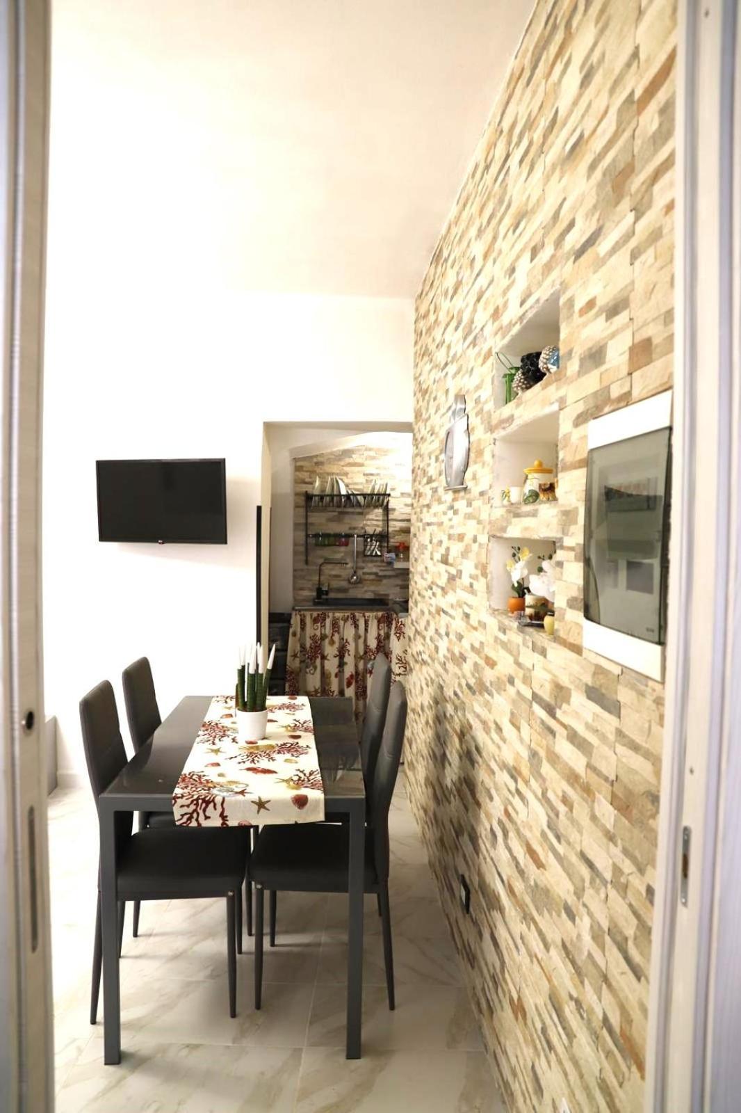 Lo Scarrozzo Room Палермо Екстериор снимка